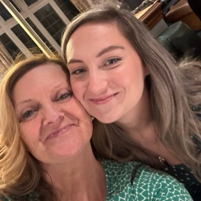 al_lavin67's profile picture. Rector of the Parish of Sheldon & Tile Cross. Proud Brummie. Loves baking , Disney, Gin & Chocolate 🍰 🍸 🍫