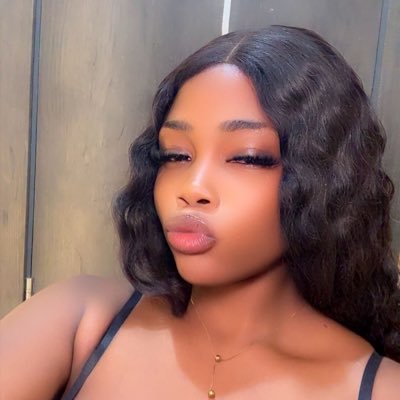 Leeyahhh15's profile picture. Flawed yet Worthy 💕