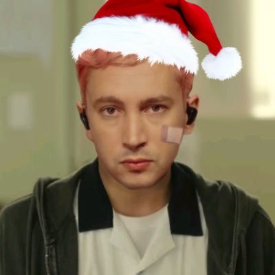 iluvoiks's profile picture. currently on that seongtak realness pill