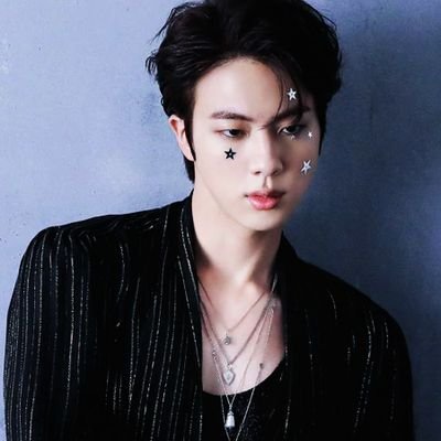 ___erika____875's profile picture. Music Lover