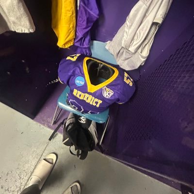 Nick_Williams05's profile picture. C/O'28 Benedict College ATH 6’3 235lbs| email: williamsnicholas843@gmail.coml hudl: https://t.co/Rc32ZtP6Sv