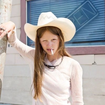 jordanabmusica's profile picture. 🍼💖 estoy en el retorno de Saturno por favor no me deis malas noticias