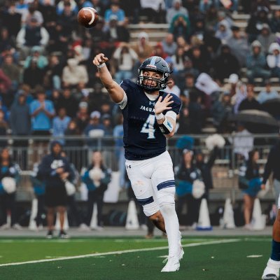 ElvisEstradaQB1's profile picture. 2027 QB | SA Johnson 6A | Back-to-Back Undefeated District Champs 🏈 | State Finalist ⚾️ | 1st Team All-District 2B