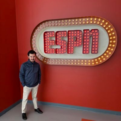 ARSports20's profile picture. Graphics Operator @espn | 2x @Cronkite_ASU alum | Former: @sportscronkite @BlazeRadioASU @VarsityShow @CronkiteSports | Youth ⚾️ Umpire