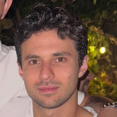 briseoo's profile picture. ig: oscarbriseno  Founder: https://t.co/4DOWRim1dh Co-Founder: https://t.co/KEnlsSv5ca CEO https://t.co/0uPMKk5vHO