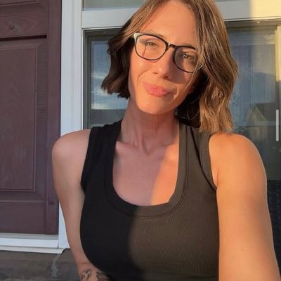 isabell5745's profile picture. single mother 👩‍👧‍👦