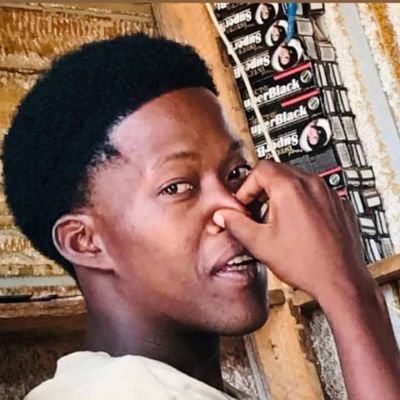 Real_starkweezy's profile picture. DIGITAL content creator 🎬 |promote | musician| photography 
Bookings: kweezyflowzrsa10@gmail.com
IG:real_starkweezy.012 🥷