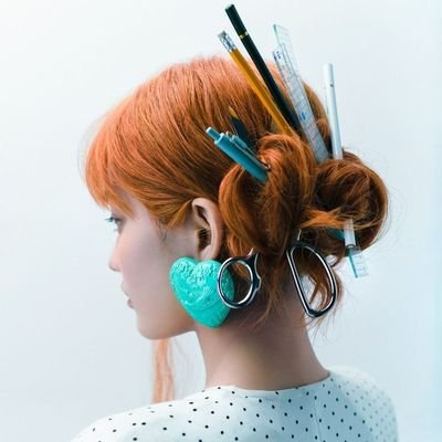 hokazzonoz's profile picture. gllitter in my veins