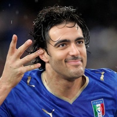 khadii4000's profile picture. pray4dagang @khadiistudios