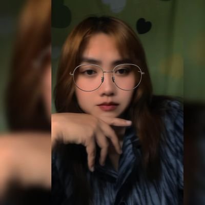 Bella_Euniz's profile picture. itsmelusi.