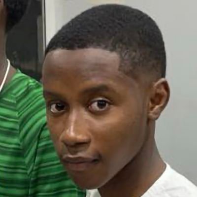 muhammadnurah33's profile picture. Ghostwriter for Nigerian leaders ✍️Threads that get 100k–3m views  posts that bring Clients & speeches December slots open ➥ WhatsApp in https://t.co/cnvgv1WGcE