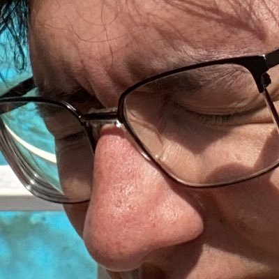 victorconsoli_'s profile picture. 