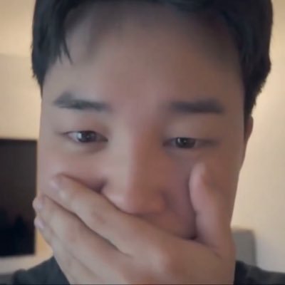 lachimolalaaaaa's profile picture. probably crying about park jimin