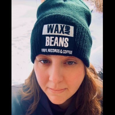 dianatenuto's profile picture. 𝘔𝘶𝘴𝘪𝘤 • 𝘝𝘪𝘯𝘺𝘭 • 𝘊𝘩𝘪𝘤𝘢𝘨𝘰 𝘚𝘱𝘰𝘳𝘵𝘴 • 𝘉𝘦𝘦𝘳 • 𝘉𝘢𝘯𝘬𝘴𝘺 𝘎𝘳𝘢𝘤e🐕 • 𝘉𝘦 𝘬𝘪𝘯𝘥 🤍