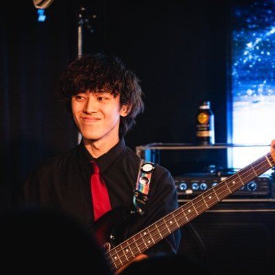 Ryoma529Punch's profile picture. ベーシスト : Ryoma (村上 諒真)。“No-Border Sounds”(@NoBorderSounds), “アマミツツキ”(@ammttk_sky), “ミッドナイトサバイバー”(Sup)(@mid_night_38)。ソロで配信もやってます(下のURLから)。