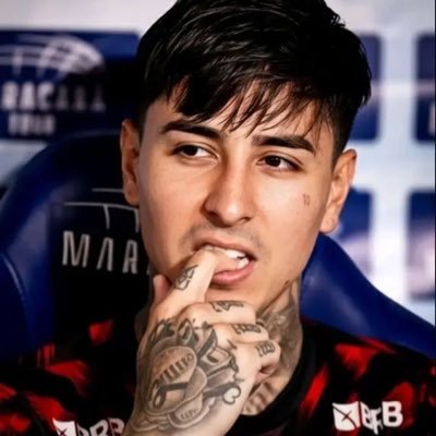 angelcrfx's profile picture. 