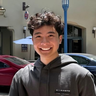 kadenzhxng's profile picture. harvard ‘27