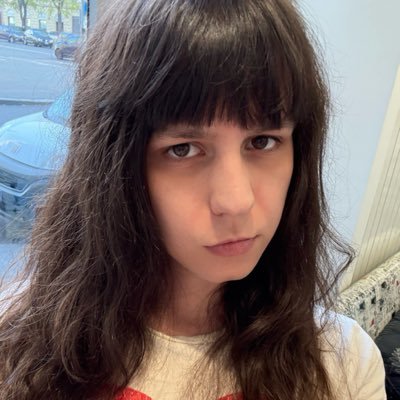 ladyottavia's profile picture. Ragazza fatta da me ❤️‍🩹 diventeró bella! Live 21-00 su TikTok Mar+Ven ✌🏻 e sul sito viola Gio+Dom 💜 Schiettezza e ironia, lotta trans, il mio percorso ✨