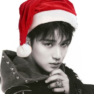 S1LVERGYU's profile picture. i might've born so that i could meet you.
                                au acc: @fl0writer