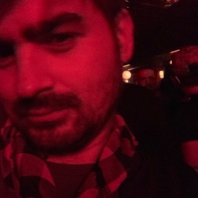 irfaelo's profile picture. INFLUENCER DEL ADOBO 🦈 Y EL SALMOREJO 🍅 
Jartible BLAM BLAM!  
(é/she/me/🍺)

hago nosequé con el interné ➡ @IndianaYourself