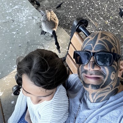 TaxwriteoffNft's profile picture. دنبالم نیا اسیر میشی            https://t.co/oIrpvisaDJ