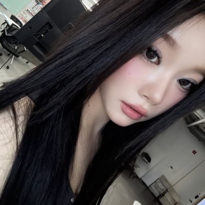 deulrejang's profile picture. ilymgf n i feel it so deeply in my bones ⢠⡾⠉⠀⢠⢠⡾