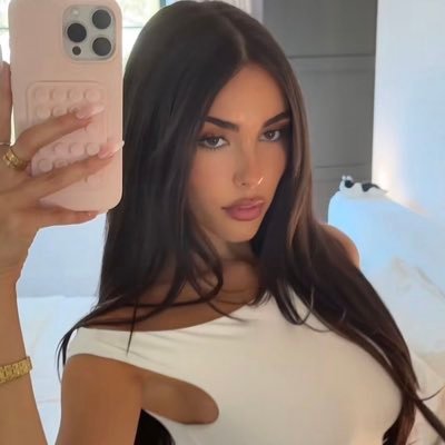 mbslocket's profile picture. 'locket' 1.16 | fan account