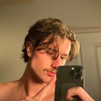 CalebDeannn's profile picture. I run, gym & build apps.