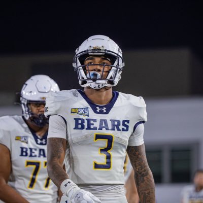 Carver_Cheeks3's profile picture. ⭐️ First Team All Conference⭐️ (6’2 205lb Wr) 40yd: 4.48 (1 year of eligibility) NIL: https://t.co/m6Q7BV5gZf