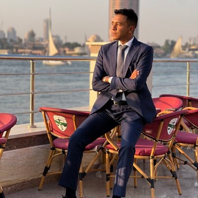 YJweda's profile picture. Dazzling. Attorney at law.