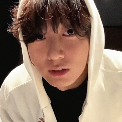 vminjguk's profile picture. ⠀⠀⠀⠀⠀⠀⠀⠀⠀ ͏⠀⠀𝟕 ⋆ 𝗇𝗈𝗐 𝖺𝗅𝗐𝖺𝗒𝗌―𝖿𝗈𝗋𝖾𝗏𝖾𝗋