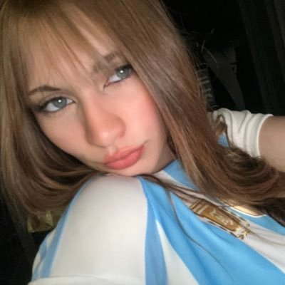 giuuli_t's profile picture. q sea eterno todo lo q nos hace bien
                                           
ig: gtriifone_