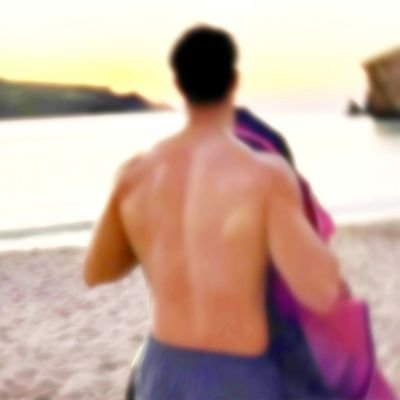 rkhairi403's profile picture. 771