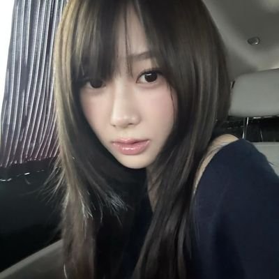 ua15668's profile picture. lf moots