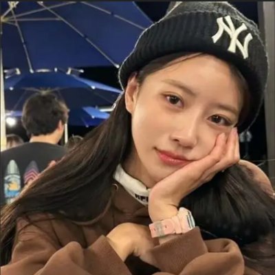 FaustinaFi51707's profile picture. The absence of something does not mean it doesn't exist.