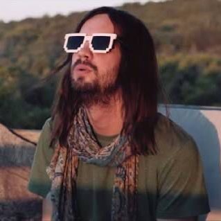 kalaska_skies's profile picture. ★ a music lover boy ♫
★ indie/alt. rock/psych/garage rock