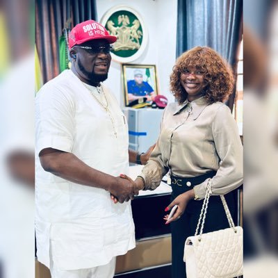 Maureengabriel_'s profile picture. 