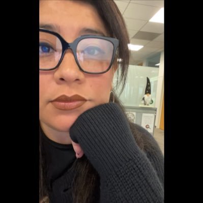 NotNerdyLiz's profile picture. aka NerdyLizzyLiz, Virgo ♍️, Packers 🧀💚💛, Dodgers ⚾️, Random AF