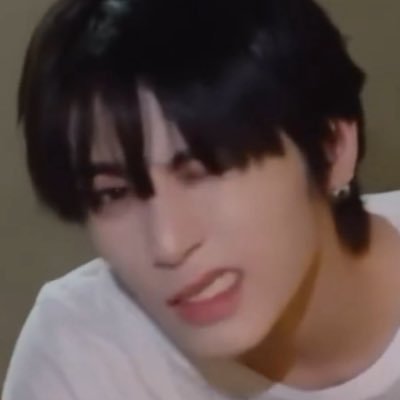 femhak's profile picture. The Hot Jalapeño of financial literacy and UKRAINE and also PUERTO RICO is back AHOJ!