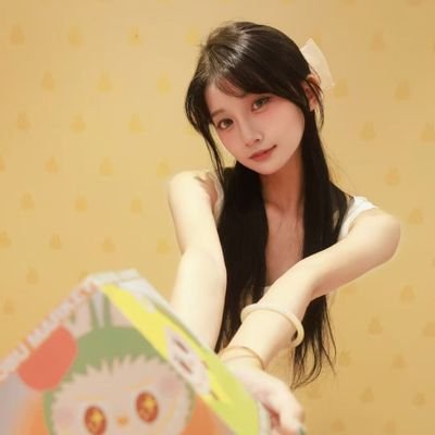Cuifen99's profile picture. Crypto&美股&Model

纯个人分析，不喜勿喷～

努力努力再努力，早日发财～