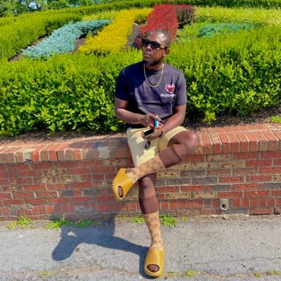 eseray45's profile picture. Entrepreneur New York stock Broker#BulishTrader📉#daytrader #longterminvestor Top 500 Entrepreneur under 35 💯 Founder of @relationshiptv.nyc@beautifulhair1013