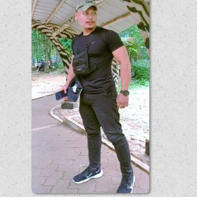 ElscantEza43985's profile picture. 