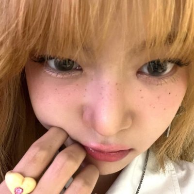hellishechoes's profile picture. #수빈 and #지젤 love page ?! 
saw txt in amsterdam 010425
will see twice in london 040626 / p1h in gdansk 220126