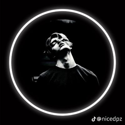 AbbasGujja62755's profile picture. زندگی ایک کھیل ہے جس میں، آپ

کھلاڑی بھی ہوسکتے ہیں اور کھلونا بھی