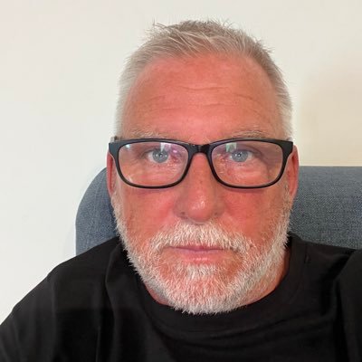 sean_brignull's profile picture. Plaistow born and bred. Hammer for life ⚒E13 E14⚒