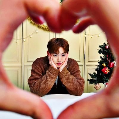 _xiaolu's profile picture. 