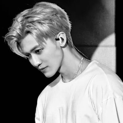 _9LUCIANO's profile picture. n. 𝐋𝐔𝐂𝐈𝐀𝐍𝐎 / 欣妍 ซินหยาน
@MyraapJK พ่อ ᴛᴡ.@J4XKHXN