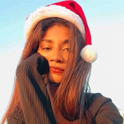 ikhigai's profile picture. i like perspectives and nothing is ever as it seems 🪩🌿🦌🪻