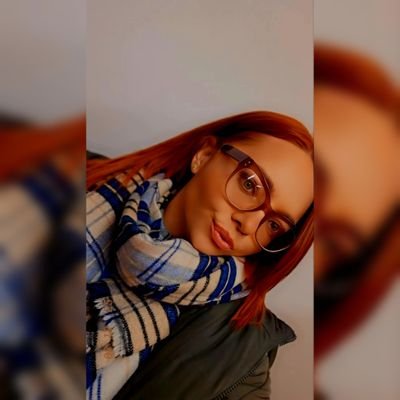 SammyLouisee_'s profile picture. 