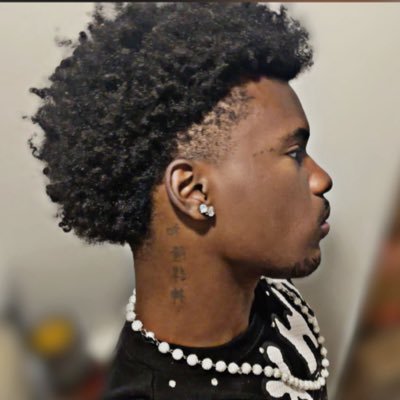 ISLANDBOYY11's profile picture. 